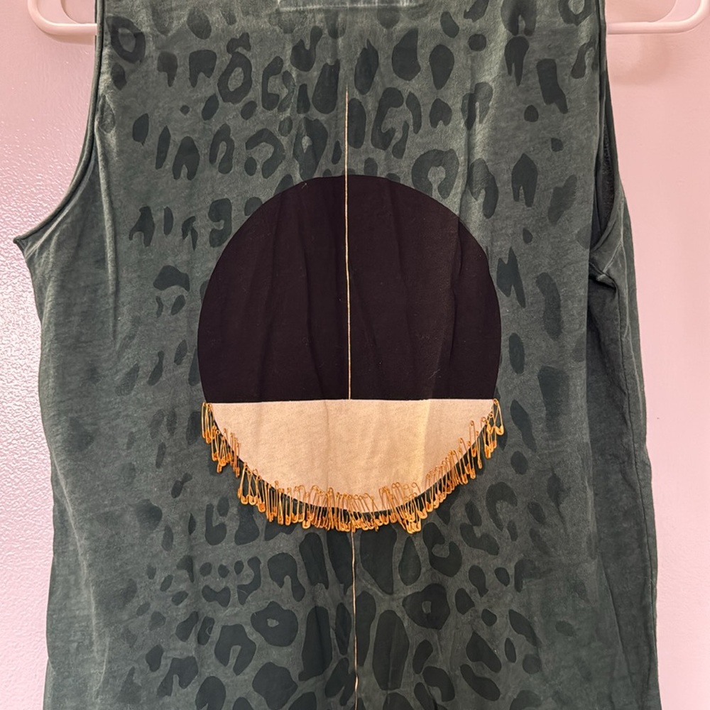 Free City Sleeveless shirt - Picture 4 of 7
